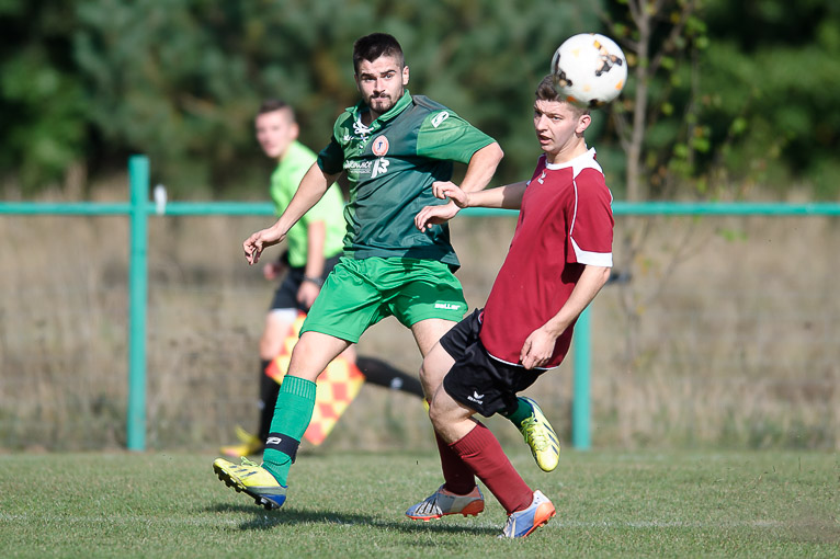 REGION. Pierwsza wygrana LZS-u Komorniki (FOTO)