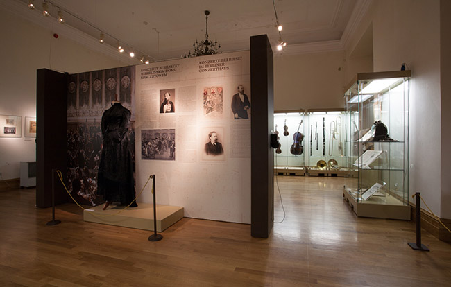 LEGNICA. Bilse w Akademii