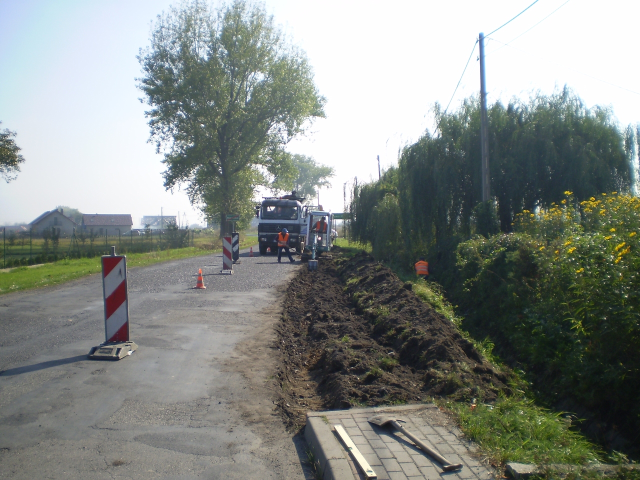GMINA MĘCINKA. Wybudują bezpieczną drogę do kościoła