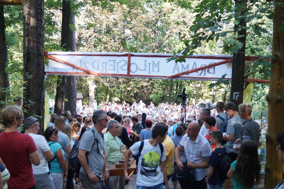 GMINA MĘCINKA. Pielgrzymowali dla ciężko chorych