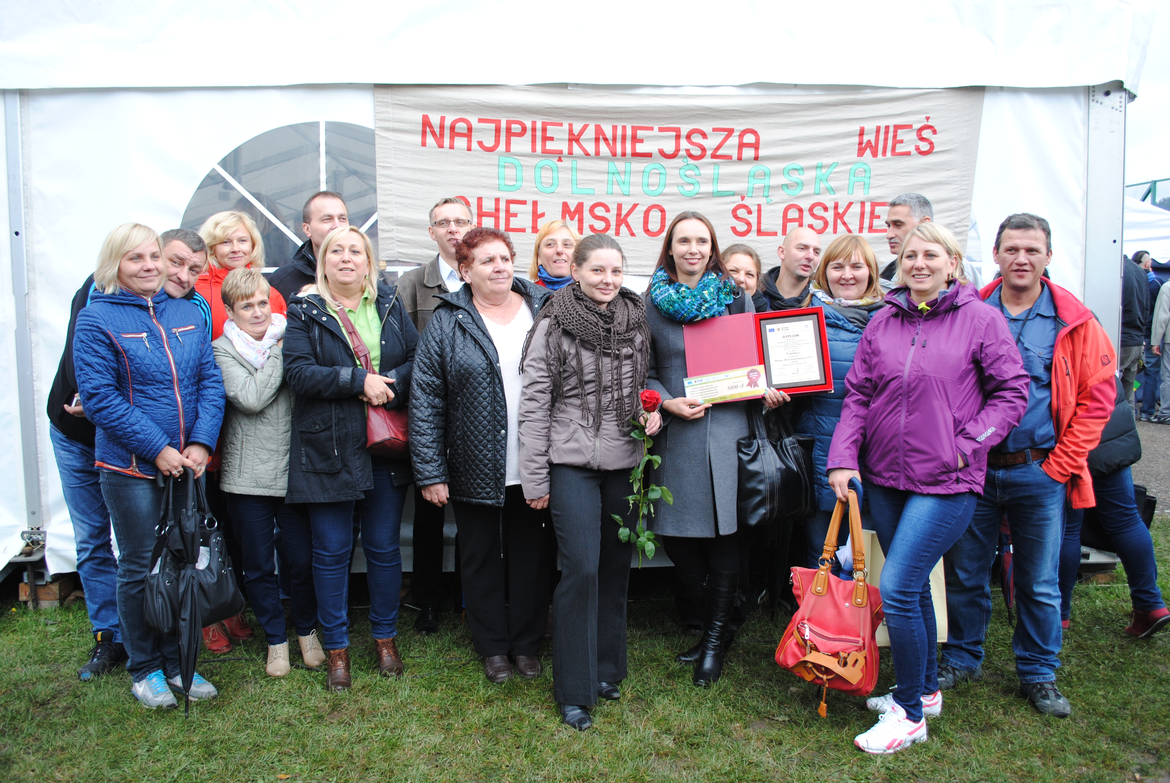 GMINA GAWORZYCE. Wioska Kasztanowców na podium