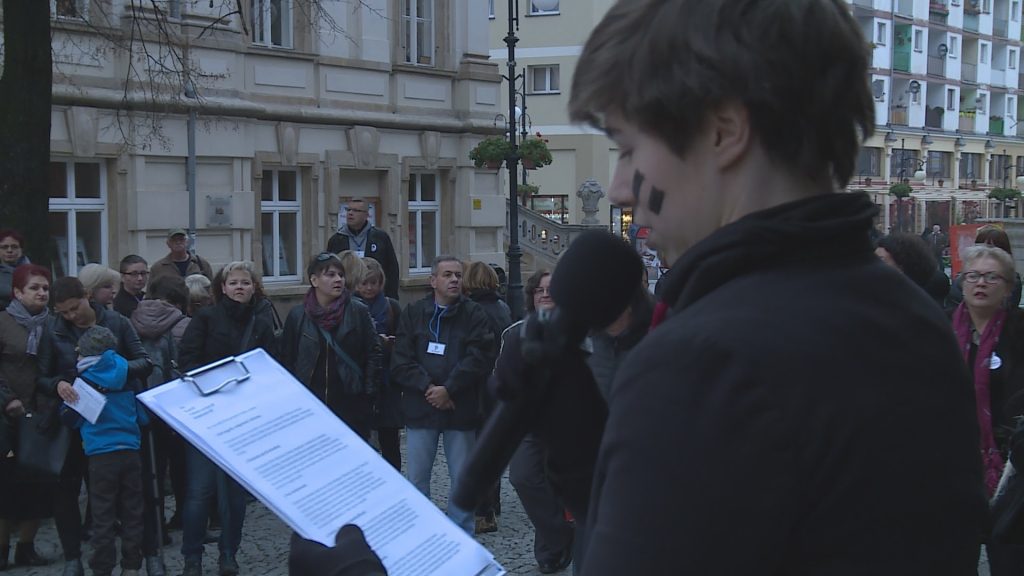 LEGNICA. Kobiety znowu wyszły na ulice (WIDEO)