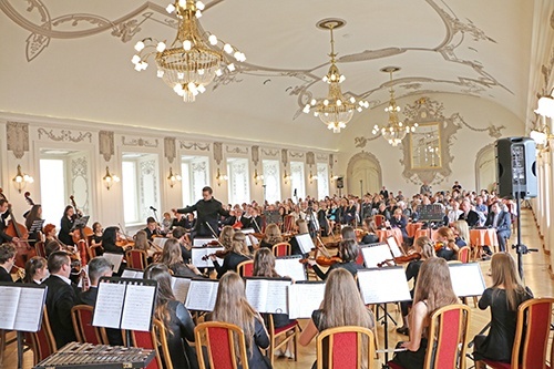 POLKOWICE. Próbowali włamać się do straganu