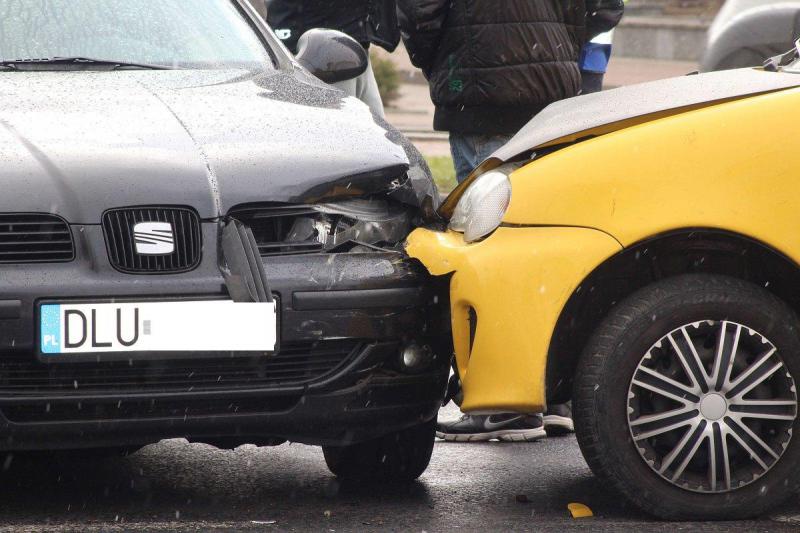 POLKOWICE. Kolizja na skrzyżowaniu (FOTO)
