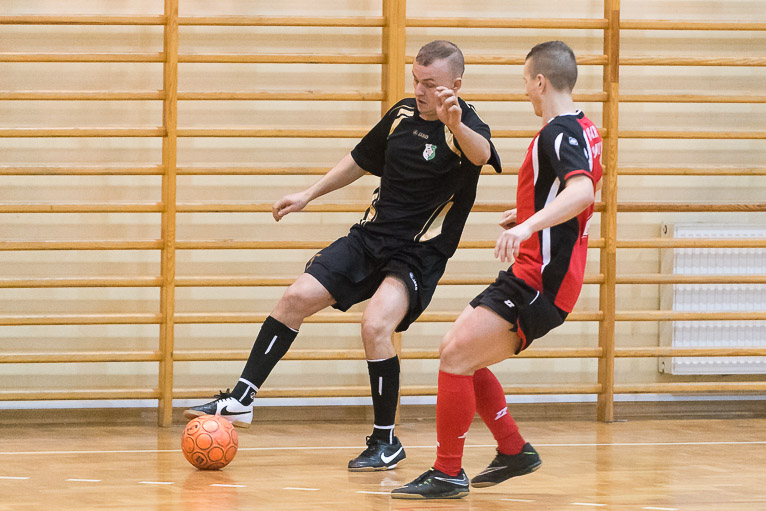 Iskra zbroi się przed wiosną