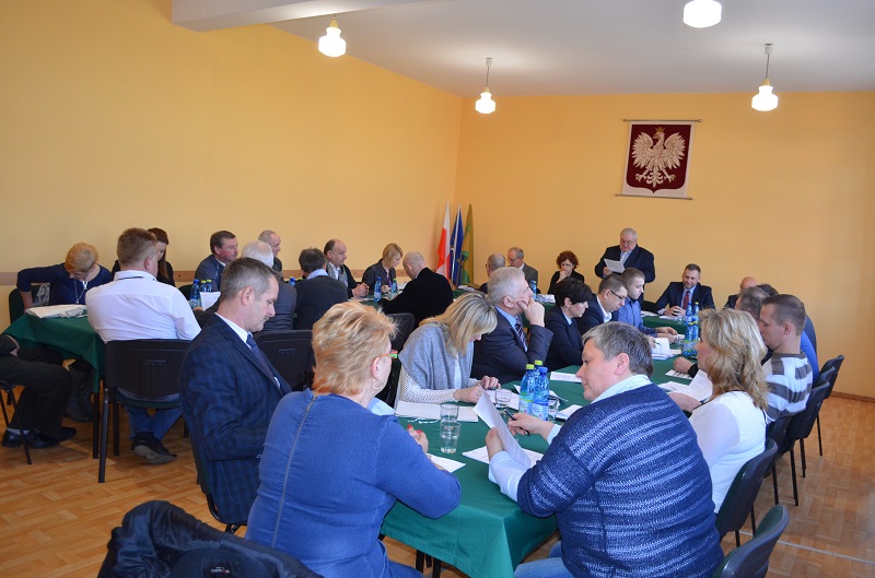 GMINA PASZOWICE. Uchwalili budżet na 2017 rok