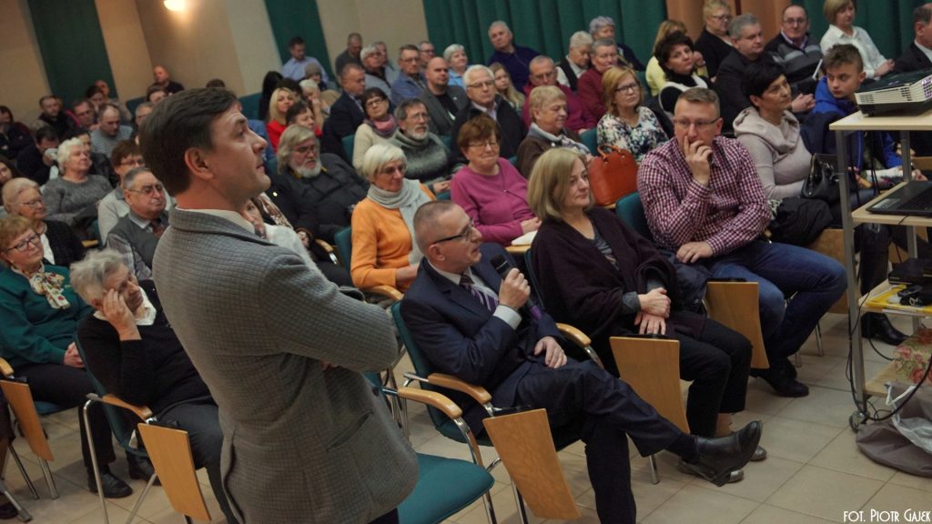 Nadkomplet gości na wykładzie o Wołyniu (FOTO)
