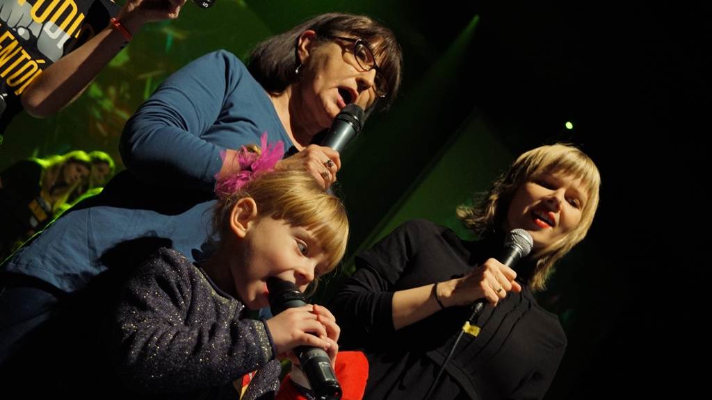 Dziennikarze kolędowali dla Amelki (FOTO)