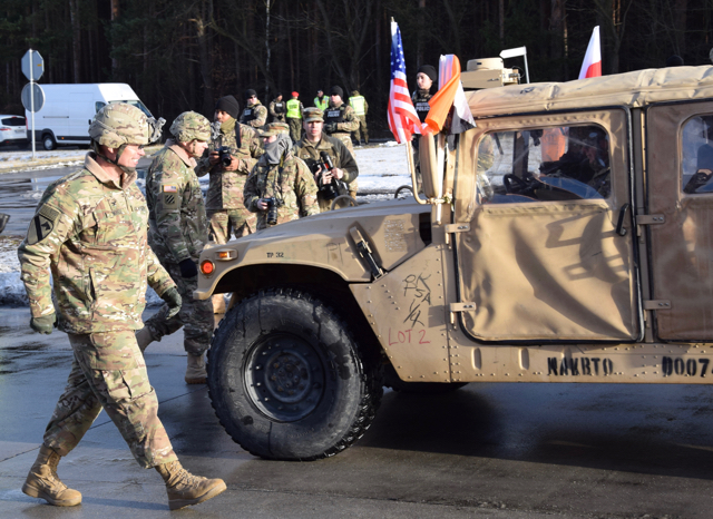 ŻAGAŃ. Amerykańskie wojsko przyjechało na dłuższą wizytę (FOTO, WIDEO)