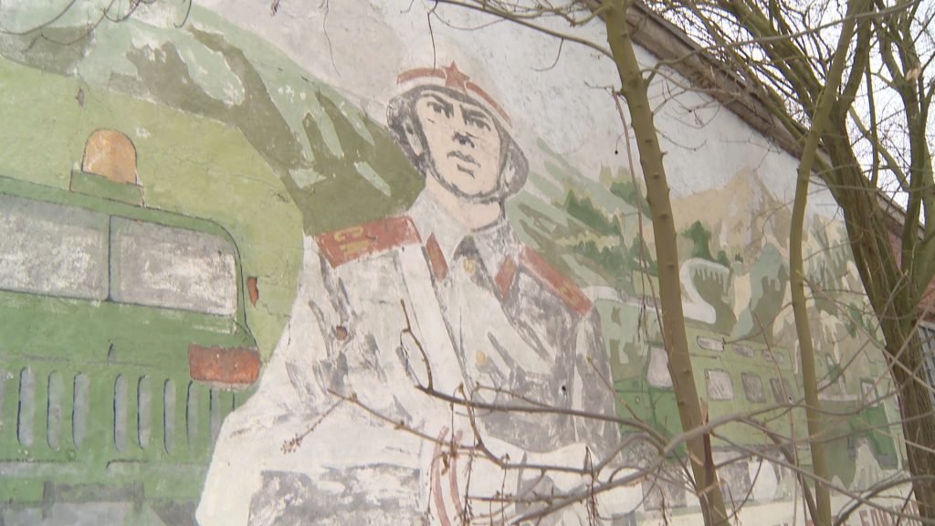 Ściśle tajne… podkolanówki, czyli CIA o Małej Moskwie (WIDEO)