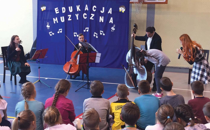 Mają kontakt z żywą sztuką