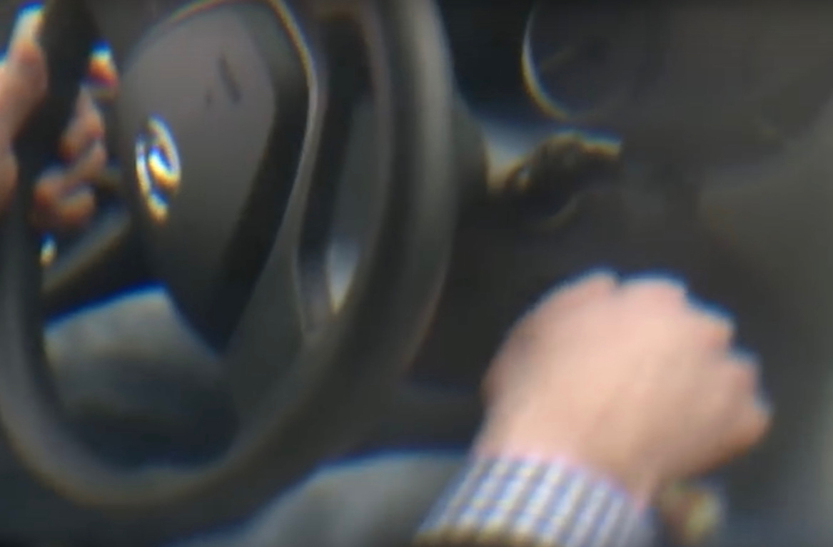 Tak widzi pijany kierowca (WIDEO)