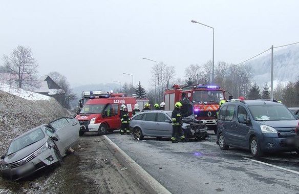 Sprawca karambolu nie miał prawa jazdy (FOTO)
