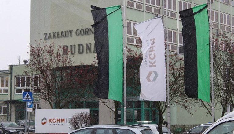 Największa tragedia w KGHM: zginęli, bo przygniotły ich skały