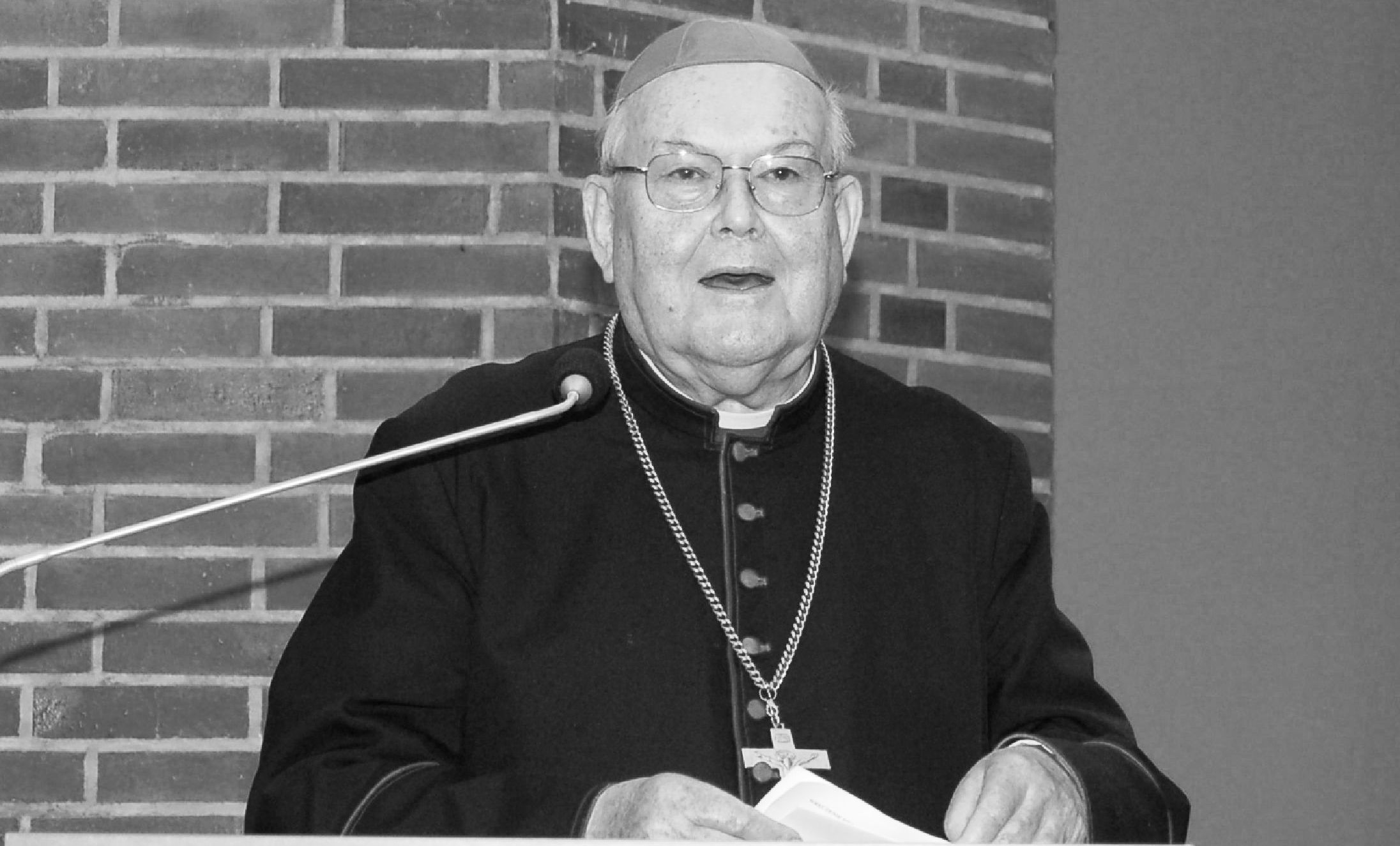 Nie żyje pierwszy biskup diecezji legnickiej (WIDEO)