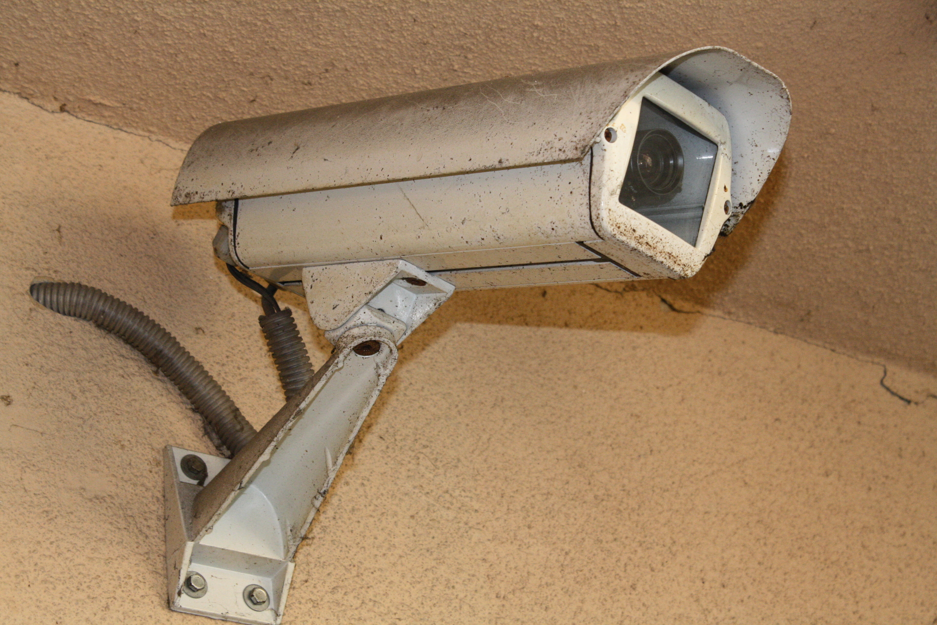 Kamera pomoże złapać wandali z placu zabaw?