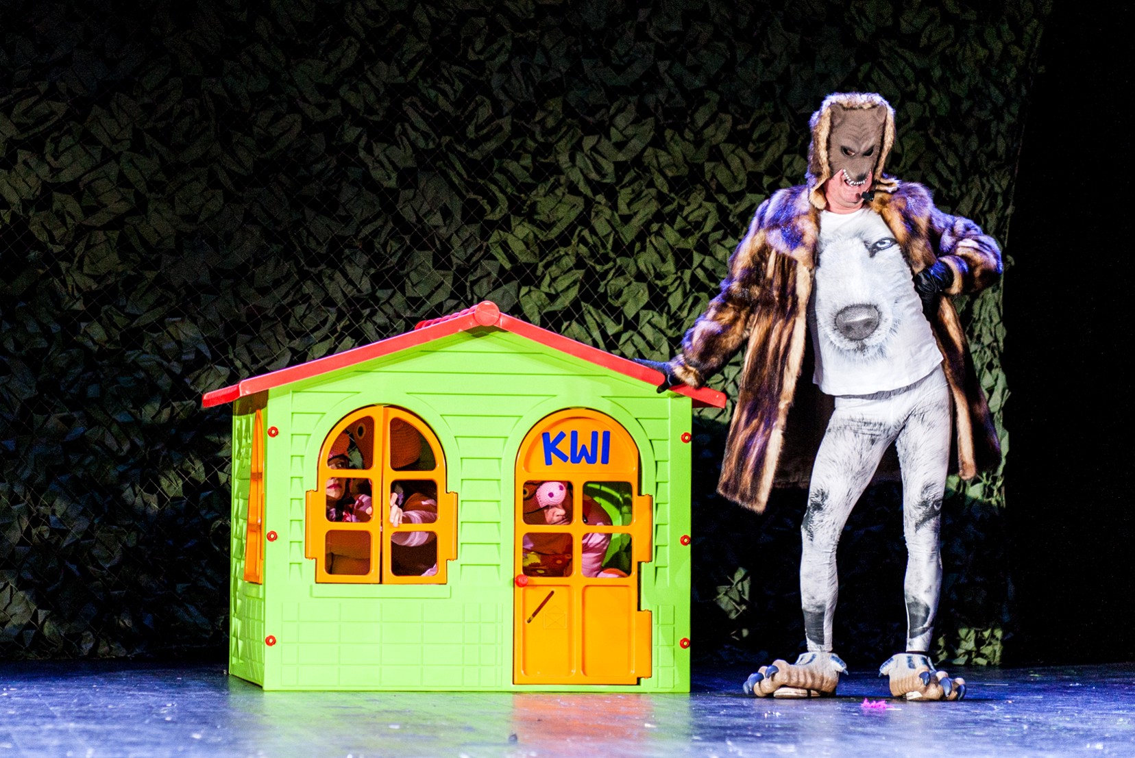 „Trzy świnki” dla najmłodszych