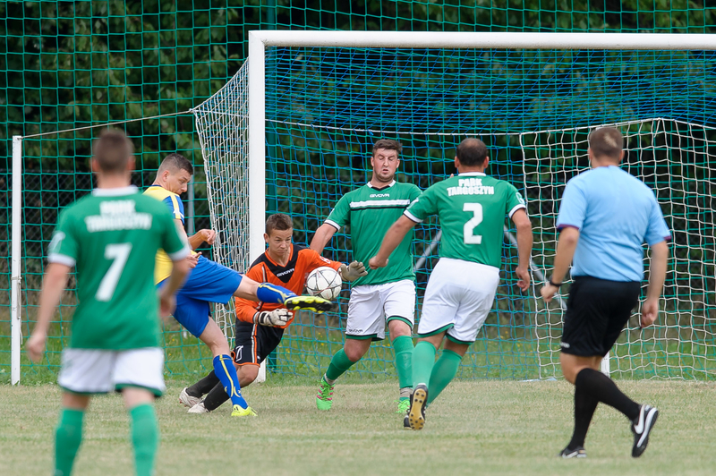 Święs: Męcinka zmuszała nas do biegania