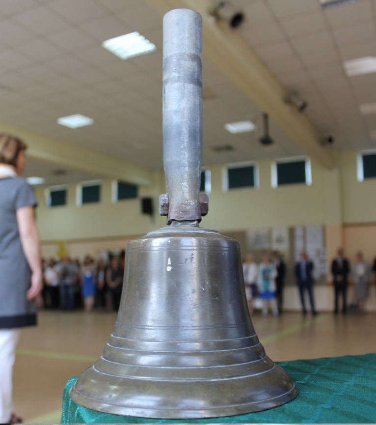 Z podstawówki do budowlanki – trwają dyrektorskie konkursy