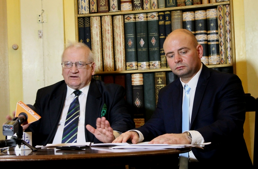 Marszałek dał na remont 30 naszych zabytków (WIDEO)