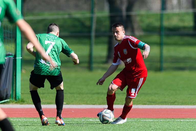 Nasi do uotsiderów, ciekawie w Żmigrodzie i Dzierżoniowie