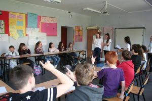 Zwolnieni z teorii niewidomi głuchoniemi (1)