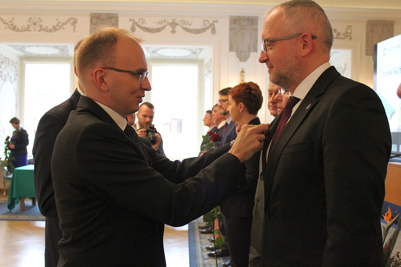 Hutnicy nagrodzeni za zasługi (FOTO, WIDEO)