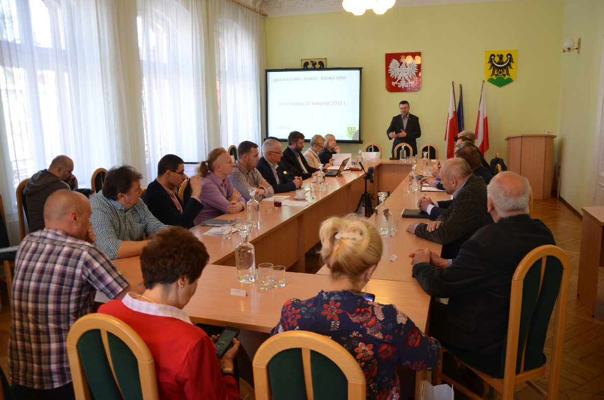 Złotoryja wciąż walczy o kolej (FOTO)