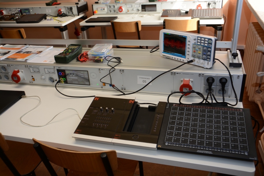 Mają pracownię za pół miliona złotych