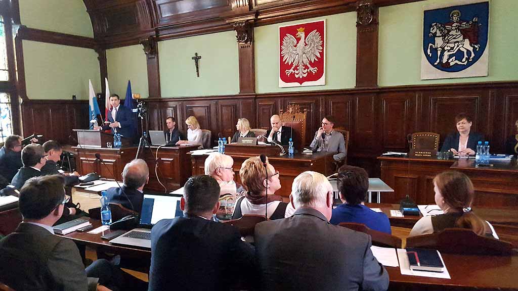 Kanalizacja połączyła jaworskich radnych