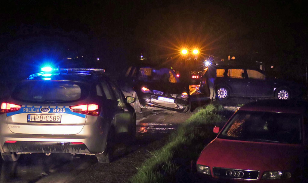 Nocna stłuczka pod Jaworem. Są poszkodowani (WIDEO)