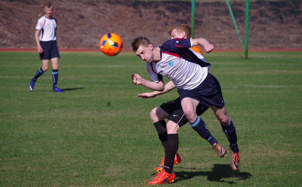 Remis Chojnowianki z Hutą (FOTO)