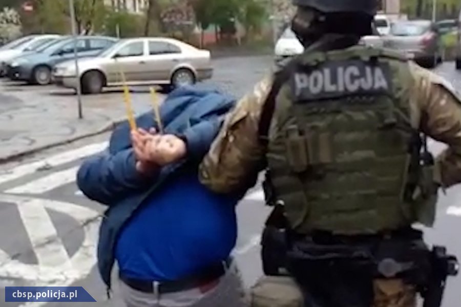 CBŚ zatrzymało w Świdnicy gangstera z Lubina