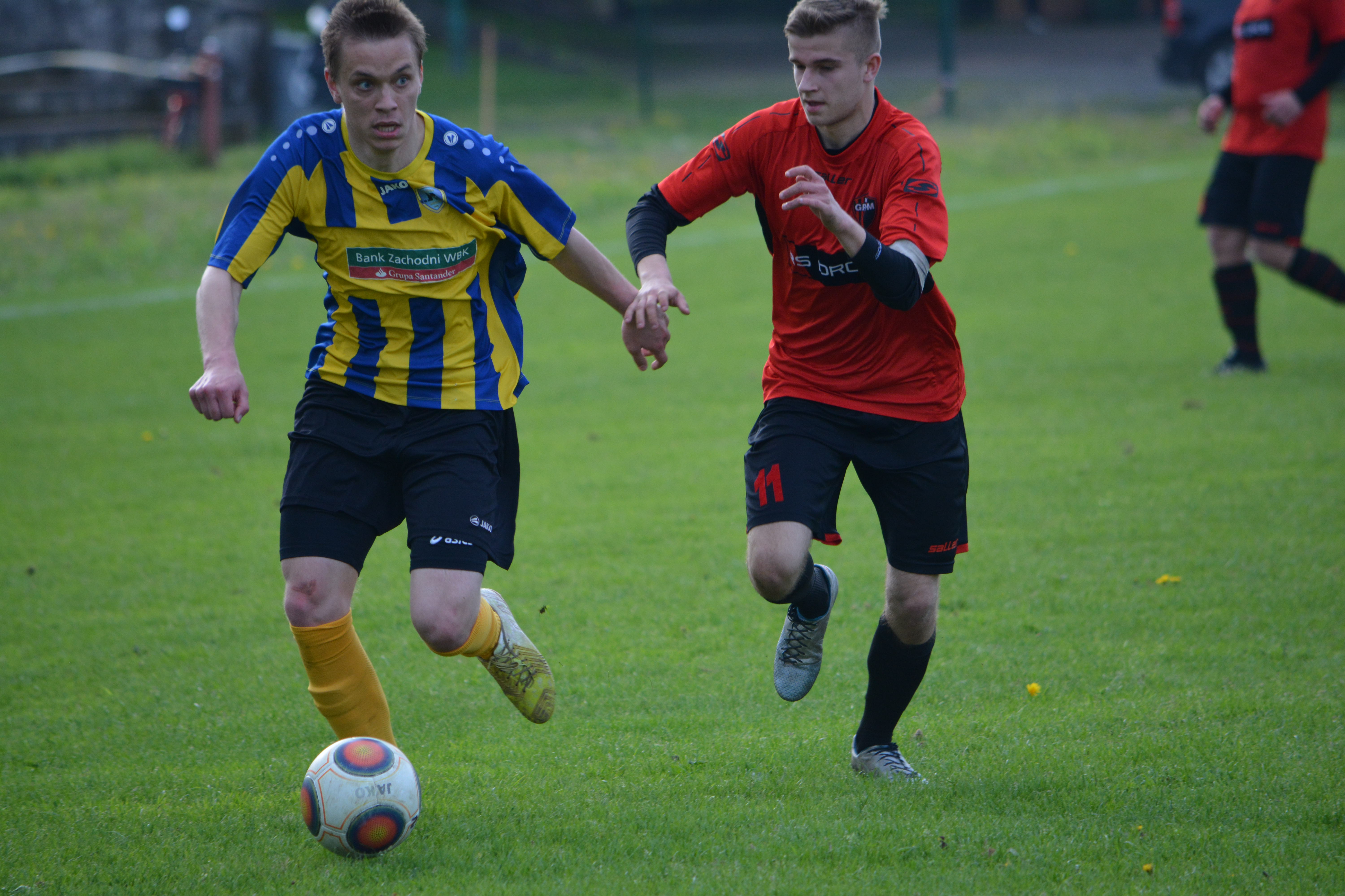 Kuźnia rozgromiła Grom (FOTO)