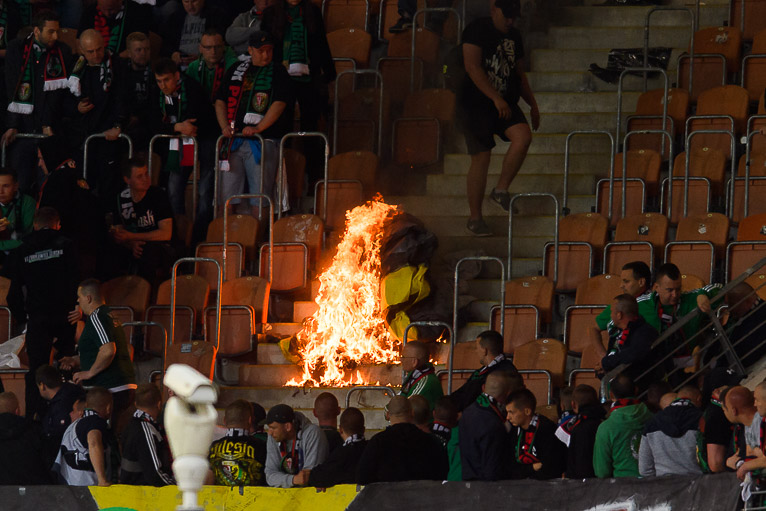 Kibice Śląska narozrabiali w Lubinie (FOTO, WIDEO)