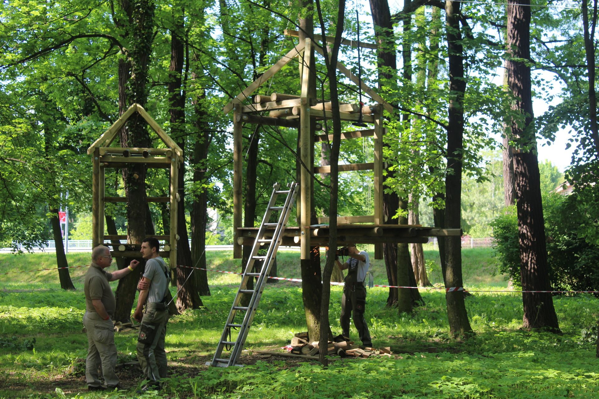 Budują park survivalowy (WIDEO)