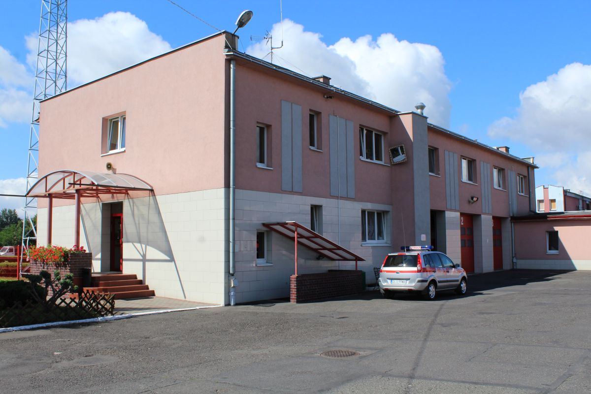 Za 2 mln strażacy zyskają więcej miejsca (WIDEO)