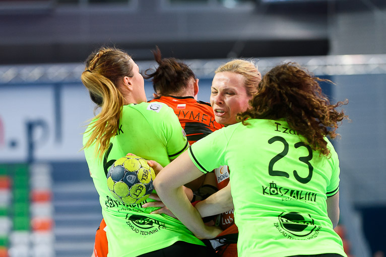 Kolejna wygrana szczypiornistek