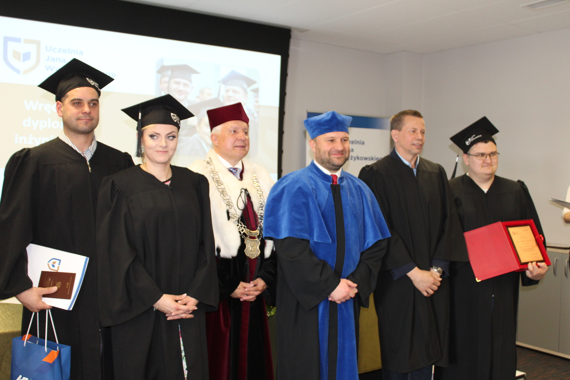 Wczoraj dyplomy, dziś Juwenalia