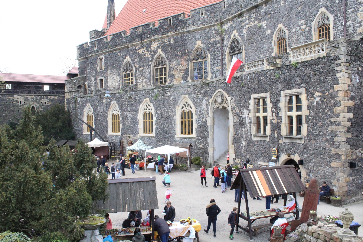 Rodzinny piknik na Grodźcu
