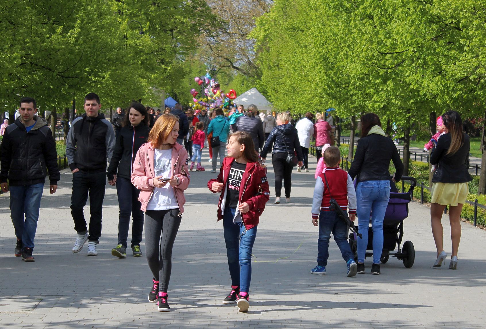 Majówka w parku: węgierskie dźwięki i przysmaki (FOTO, WIDEO)
