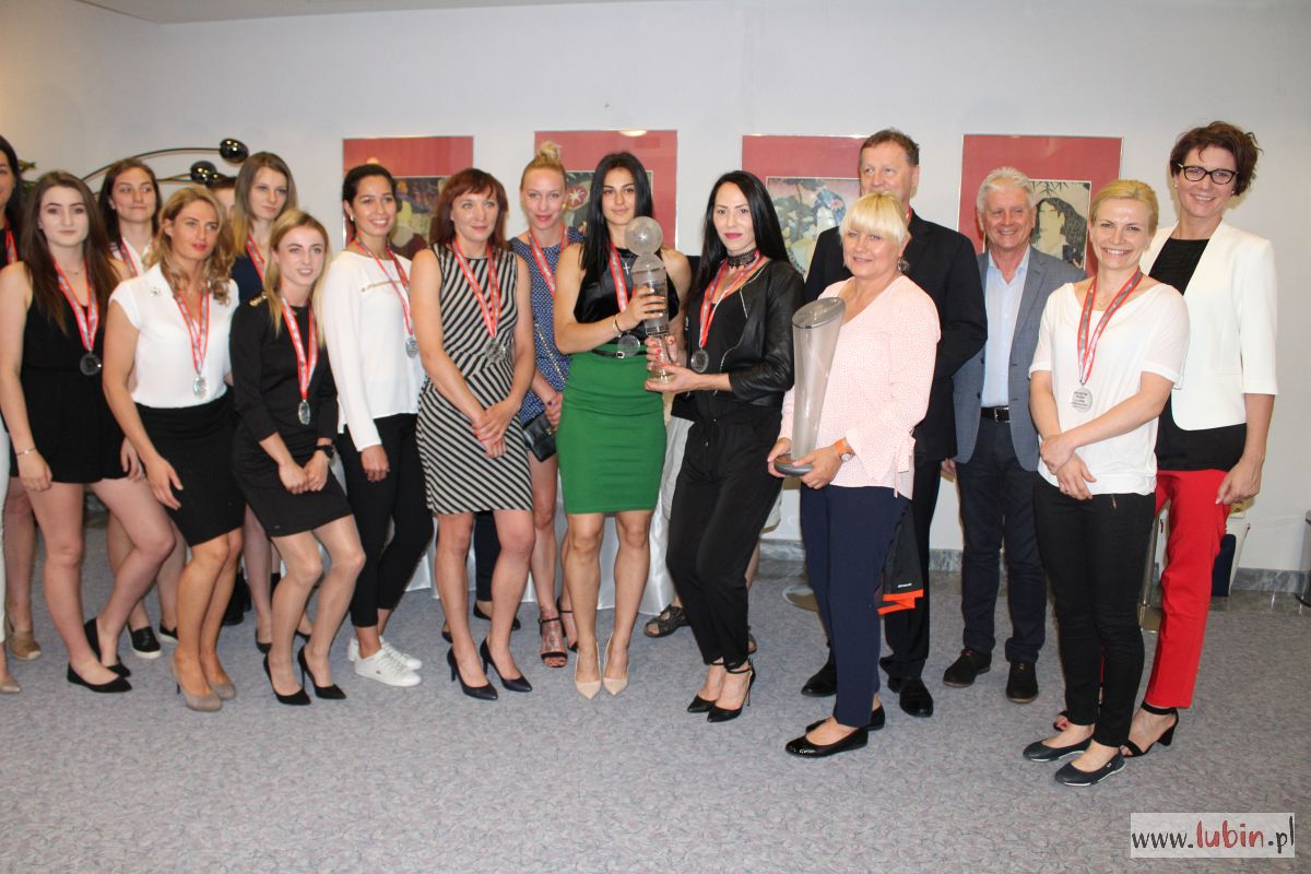 Piłkarki Zagłębia spotkały się z prezydentem