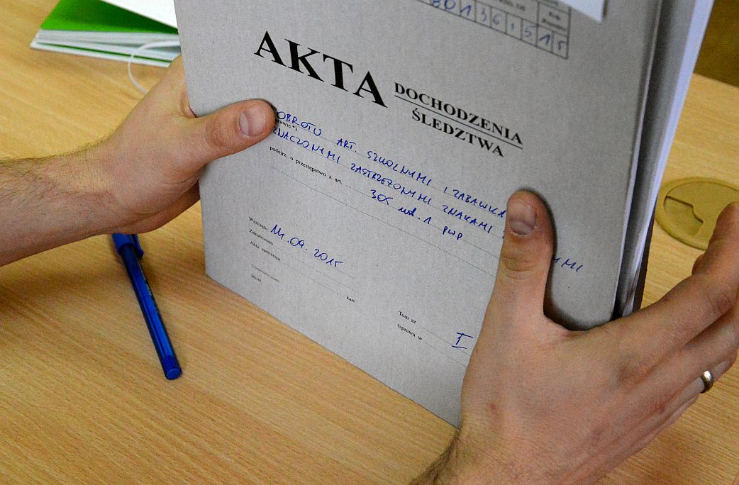 Wójt z aresztu wyszła, ale podejrzanych jest coraz więcej