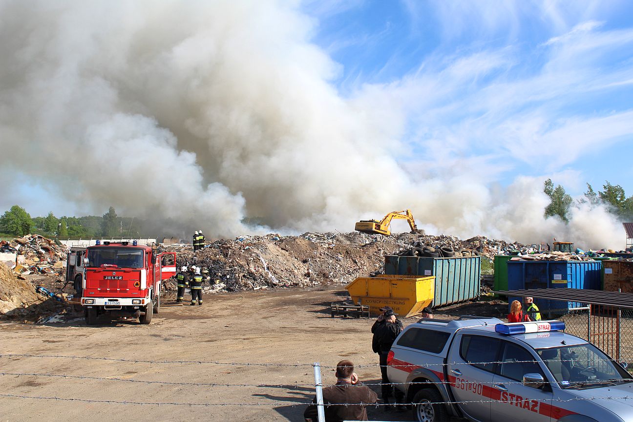 WIOŚ prześwietla składowisko przy Dobrzejowskiej