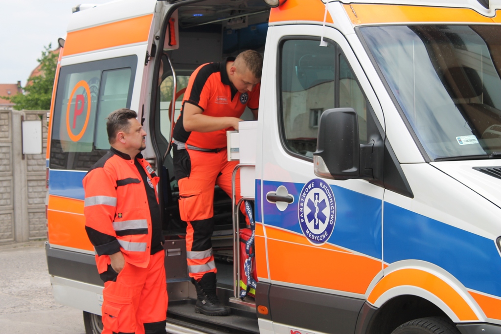Są pieniądze dla ratowników, ale protest trwa nadal (WIDEO)