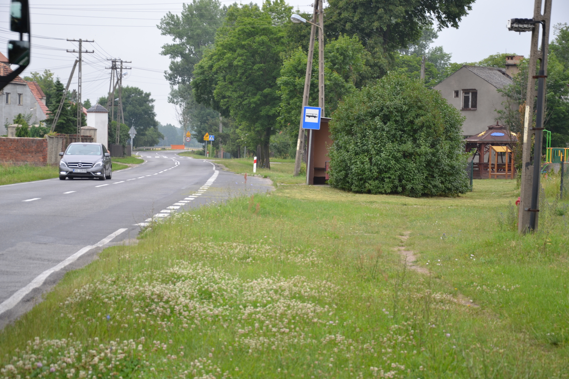 Wreszcie rozbudują drogę wojewódzką w Moszowicach