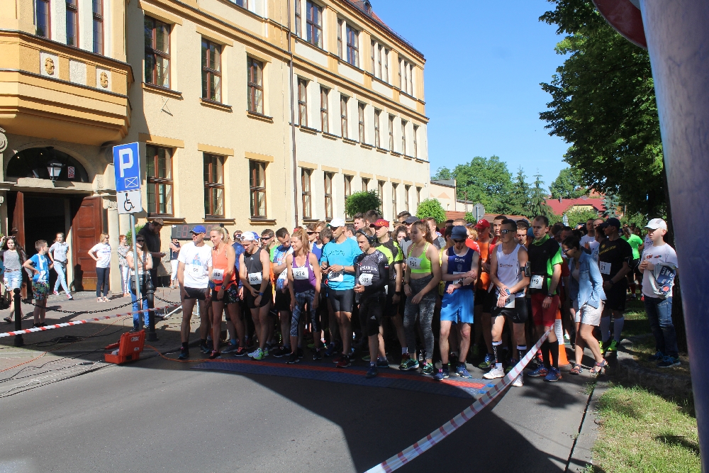 Frekwencja coraz większa. II Bieg Kopernika za nami! (FOTO)