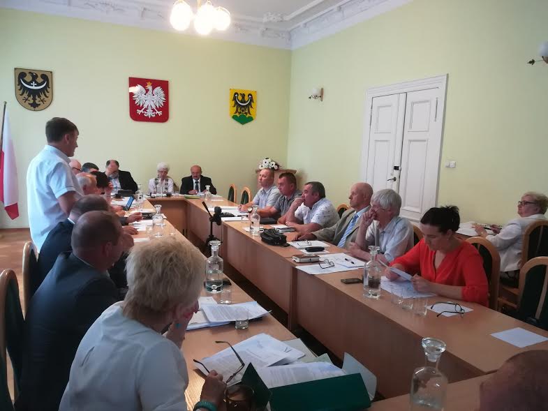 Budżet bez deficytu, burmistrz z absolutorium