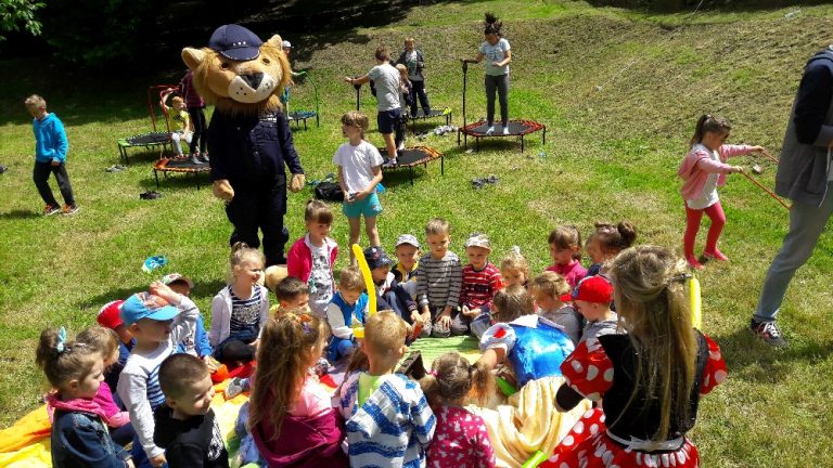 Komisarz Lew gwiazdą w rowerowym miasteczku