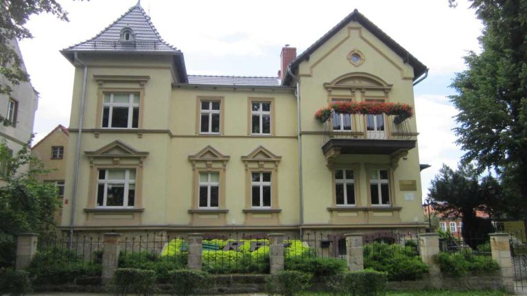 Umorzyli miejskiej spółce prawie milion złotych